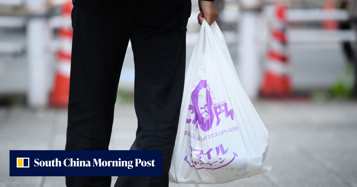 Thrifty Japanese dash 'revenge spending' hopes as they sit on US$383 billion in pandemic savings - Vimarsana News