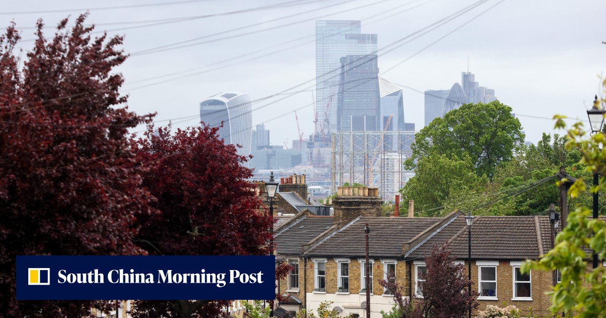 Hong Kong migrants seeking property in the UK need hand-holding, and sometimes a reality check on what they can afford, UK agents say - Vimarsana News