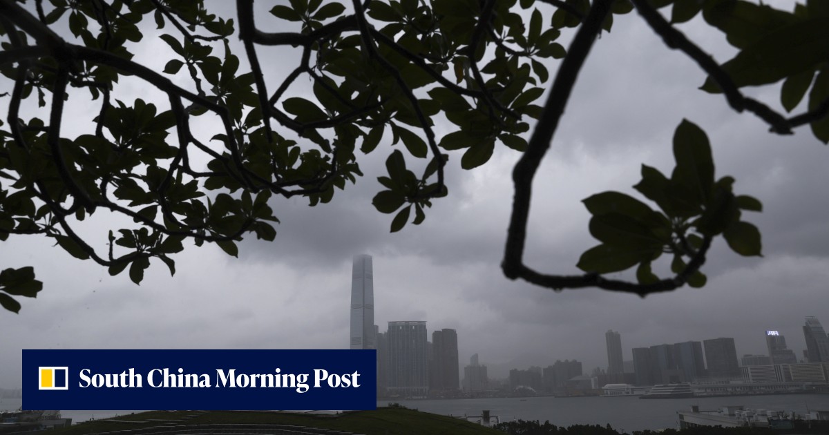 Hong Kong classes cancelled as city hit by heavy rain in early morning - Vimarsana News