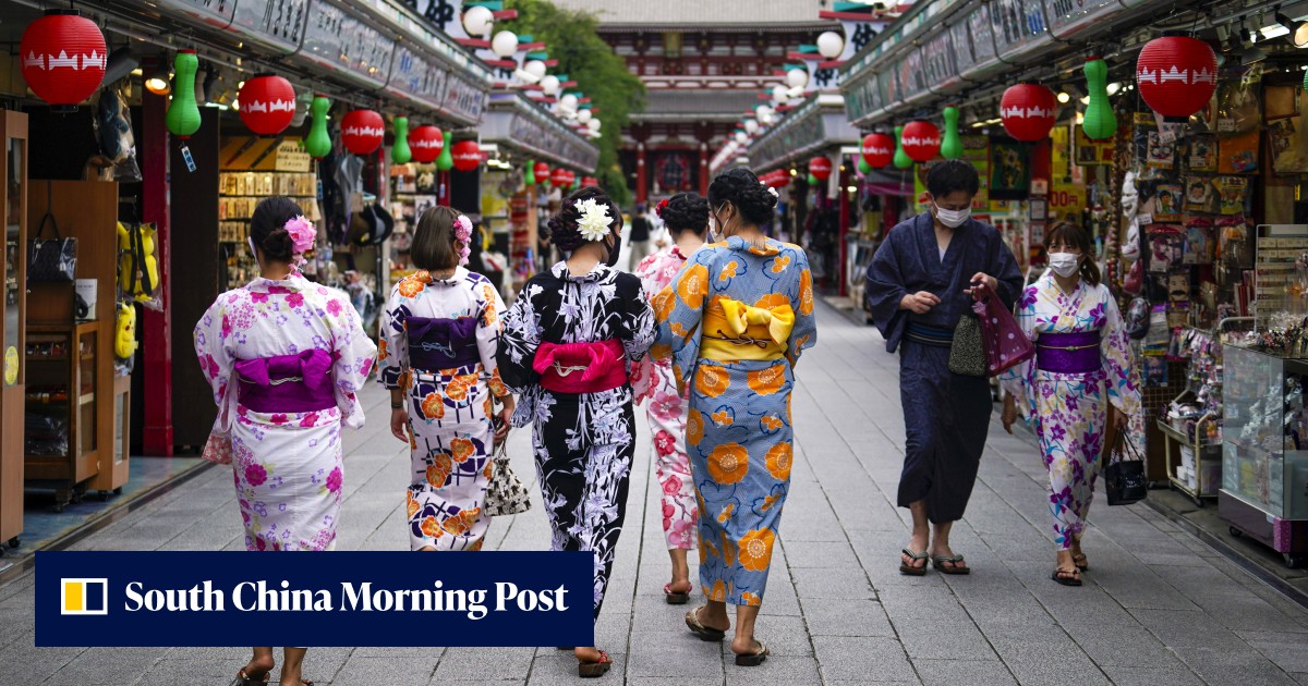 Would-be Hong Kong travellers flock to agents to find out about packages after Japan scraps travel curbs on tourists from roughly 100 countries - Vimarsana News