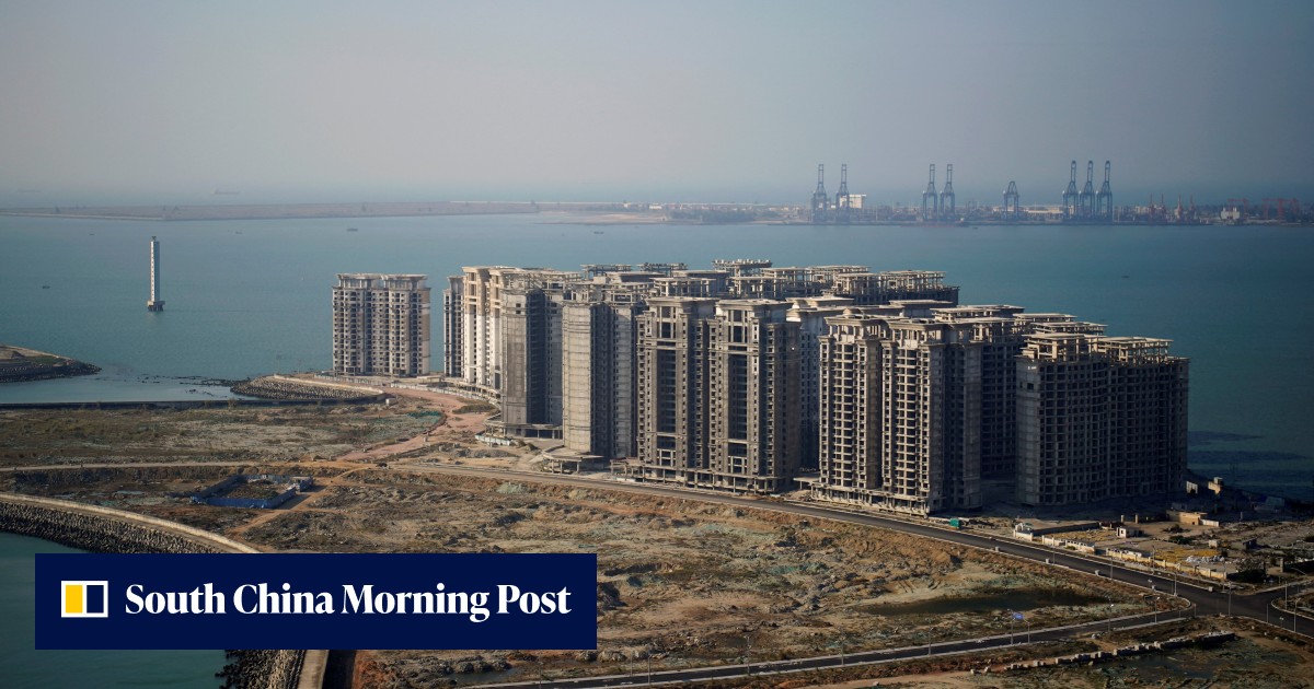 Evergrande discussing staggered payments, debt-to-equity swaps for US$19 billion offshore bonds, sources say - Vimarsana News
