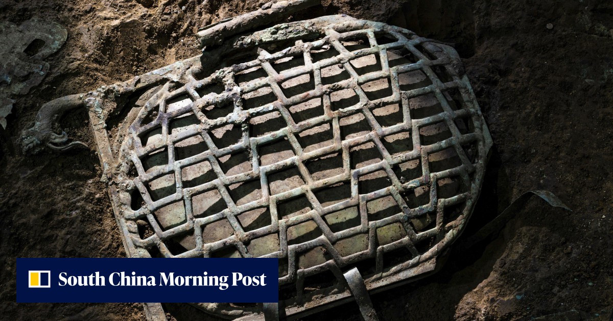 Does this caged jade 'guarded by four dragons' hold key to secrets of lost Chinese civilisation? - Vimarsana News