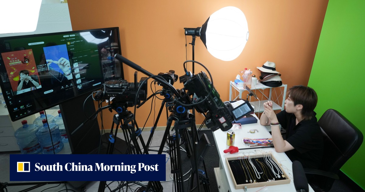 China bans over 30 live-streaming behaviours, demands qualifications to discuss law, finance, medicine - Vimarsana News