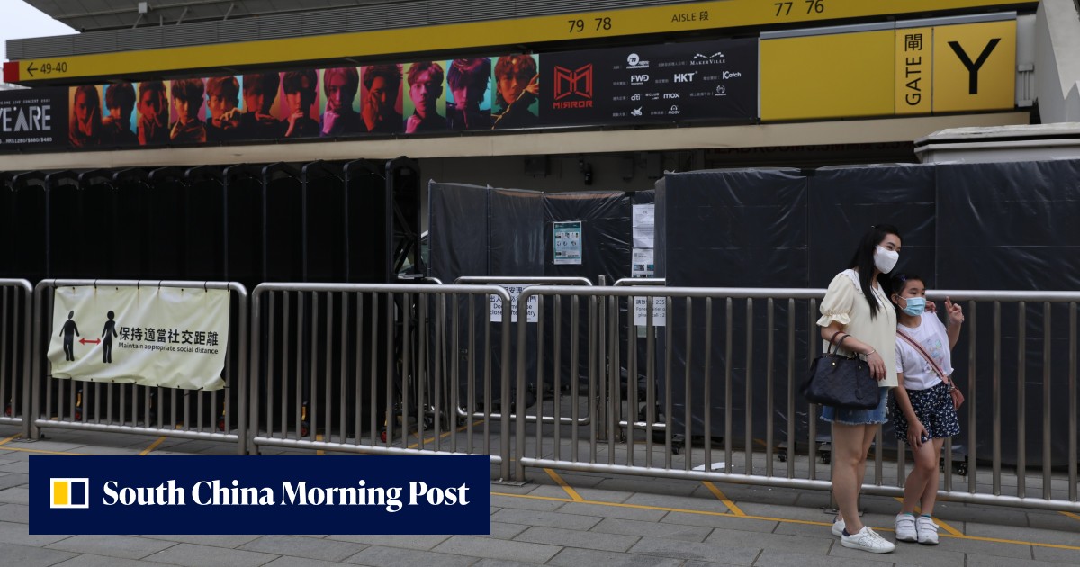 Parents of dancer critically injured during Mirror show arrive in Hong Kong - Vimarsana News