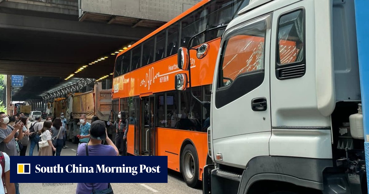 9 hurt in vehicle pile-up involving double-decker bus and 3 trucks in northern Hong Kong - Vimarsana News