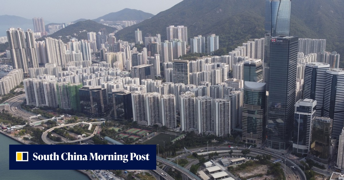 Hong Kong property market favours bargain hunters as prices drop, with 1 in 10 home sellers in August incurring a loss - Vimarsana News