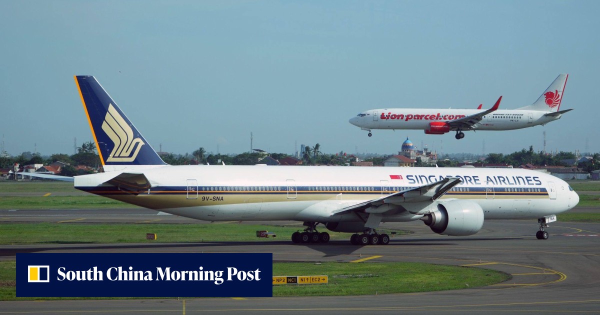 Singapore Airlines named world's No 2 carrier. Hong Kong's Cathay Pacific tumbles to 16th - Vimarsana News