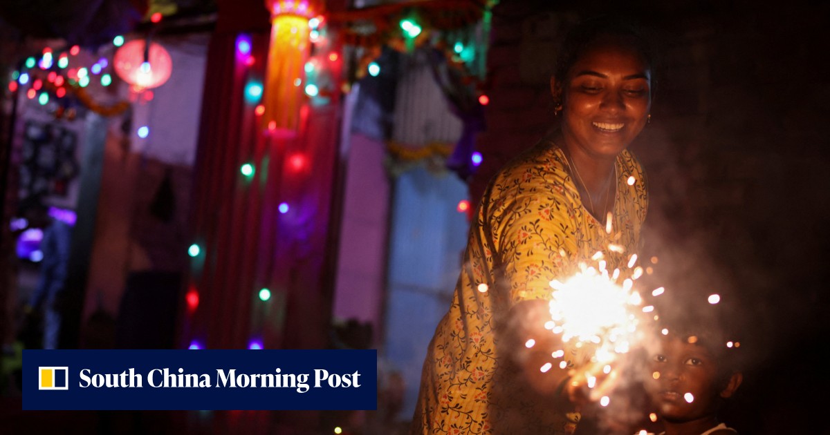 Diwali fireworks ban in Indian capital New Delhi sparks pollution row - Vimarsana News