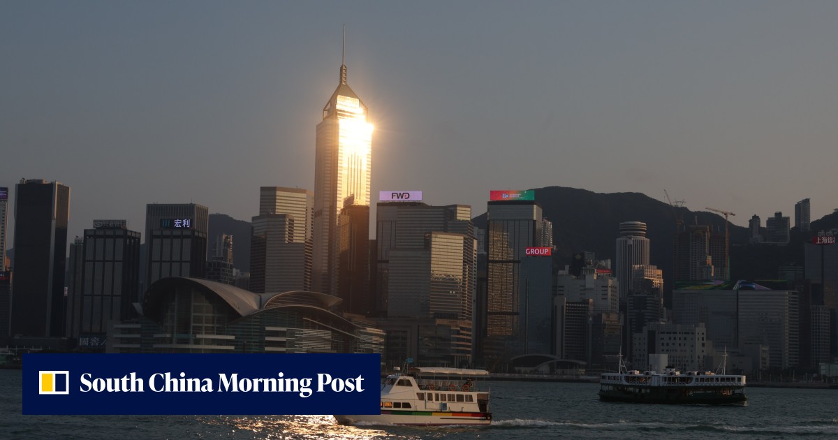Hong Kong leader John Lee shrugs off absence of 3 top bankers from key financial summit, insists city 'full of vigour and energy' - Vimarsana News