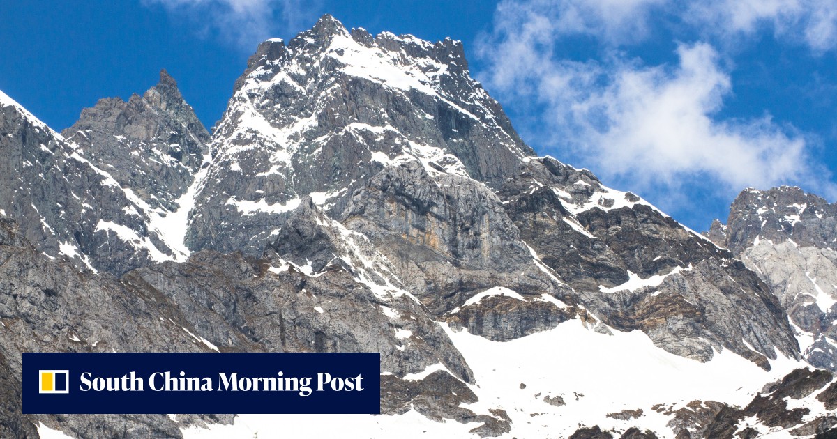 Climate change: efforts to halt rise in global temperatures may be too late to save key glaciers, report warns - Vimarsana News