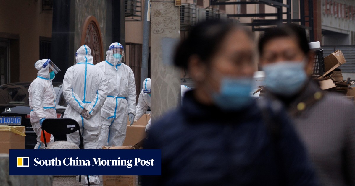 Coronavirus: Beijing moves teaching online, urges people to stay home while testing China's shift from strict measures - Vimarsana News