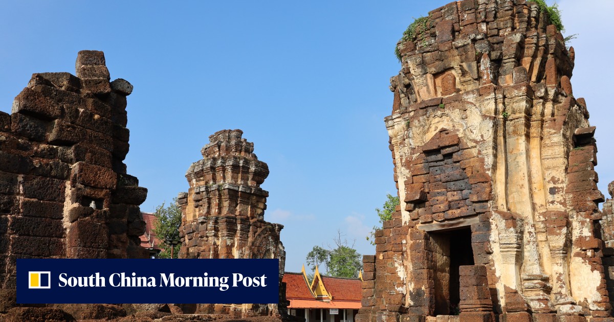 Sacred caves with a sleeping Buddha, a Khmer temple ruin and a 'holy hill' that's selfie heaven a short train ride from Bangkok, in Phetchaburi - Vimarsana News