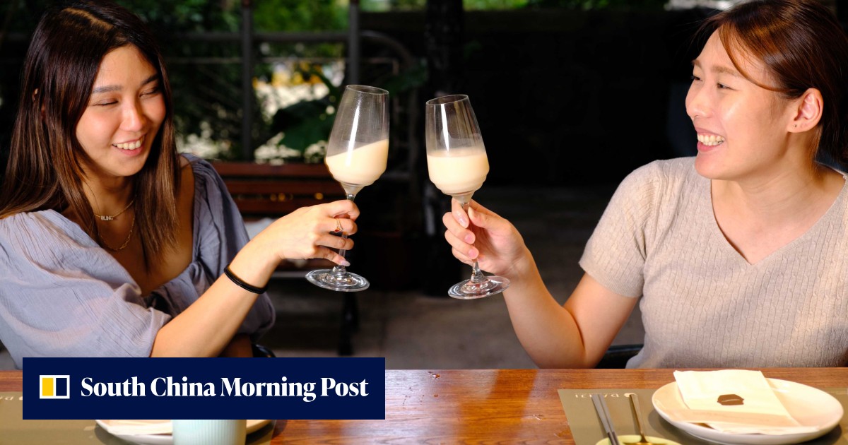 'Listening to Blackpink and BTS, drinking makgeolli, and eating kimchi pancakes': artisan revival of Korean rice beer makes it hip with the young - Vimarsana News