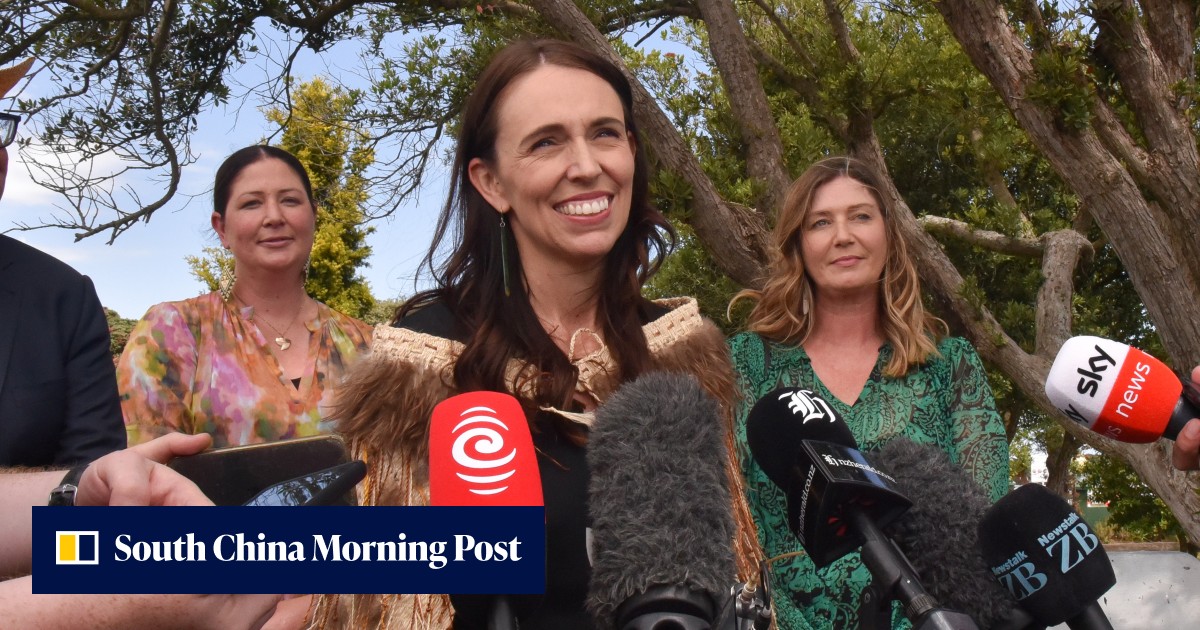 New Zealand's Ardern thanks her country wearing traditional Māori cloak in last official speech - Vimarsana News
