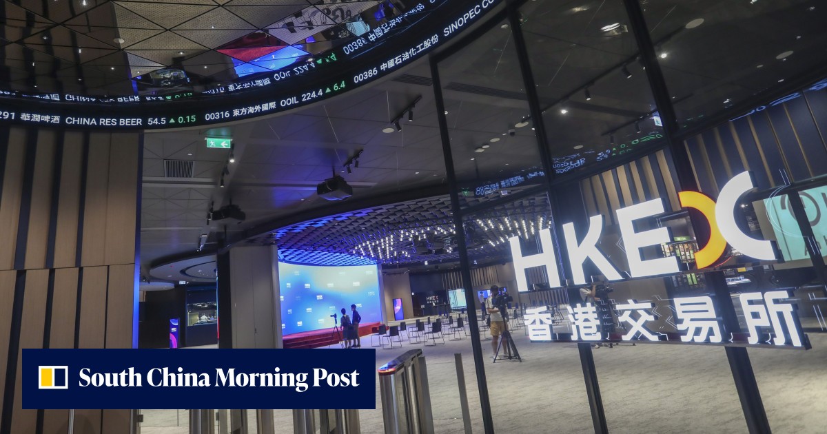 Hong Kong stocks slide as China reopening trade wanes and corporate earnings struggle amid renewed US-China tensions - Vimarsana News