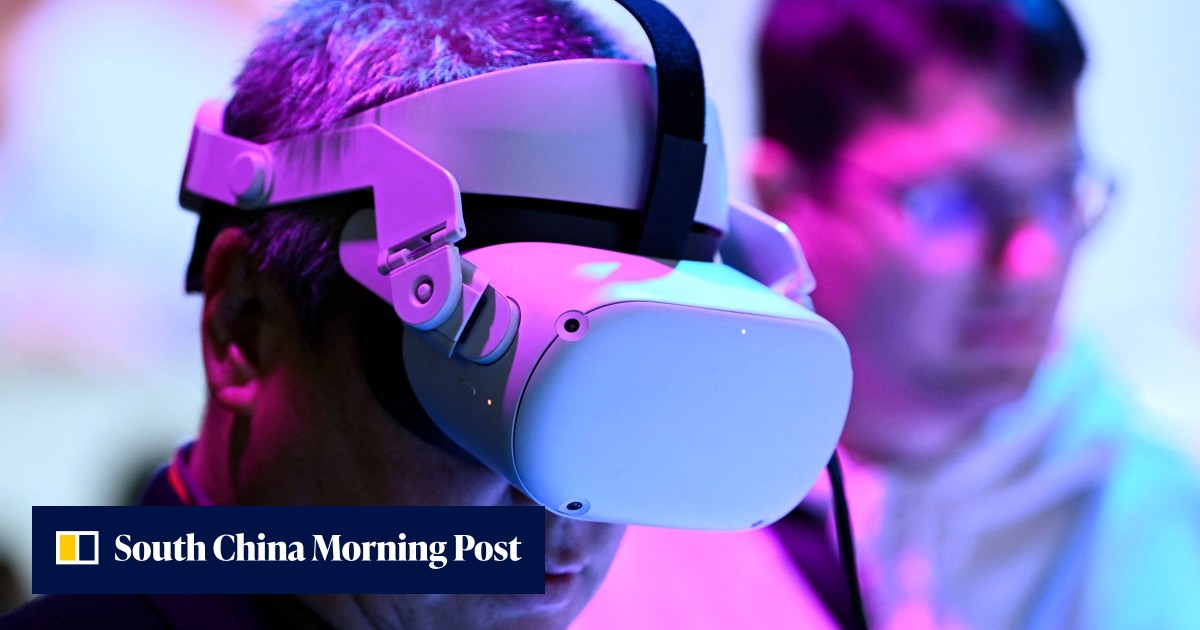 Meta cuts the price of its Quest virtual reality headsets after disappointing demand - Vimarsana News