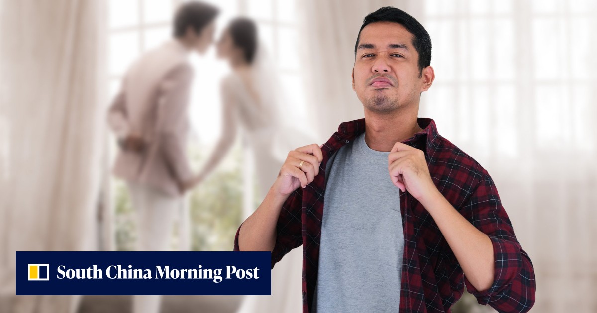 'Cause groom grievance': Hong Kong man who attends wedding of ex to embarrass happy couple shamed on social media for 'making a fool of himself' - Vimarsana News