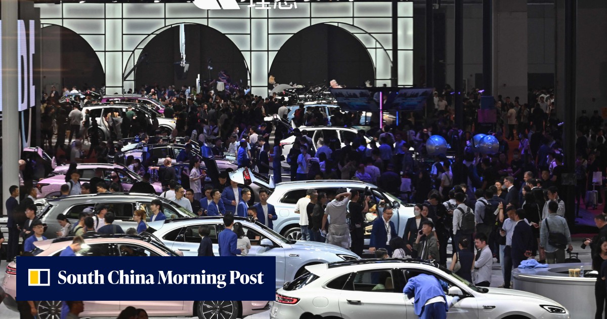 Shanghai Auto Show: from BYD's crab-walking car to Nissan's holographic wheels and all-glass roof, it's all electric, batteries and new energy - Vimarsana News