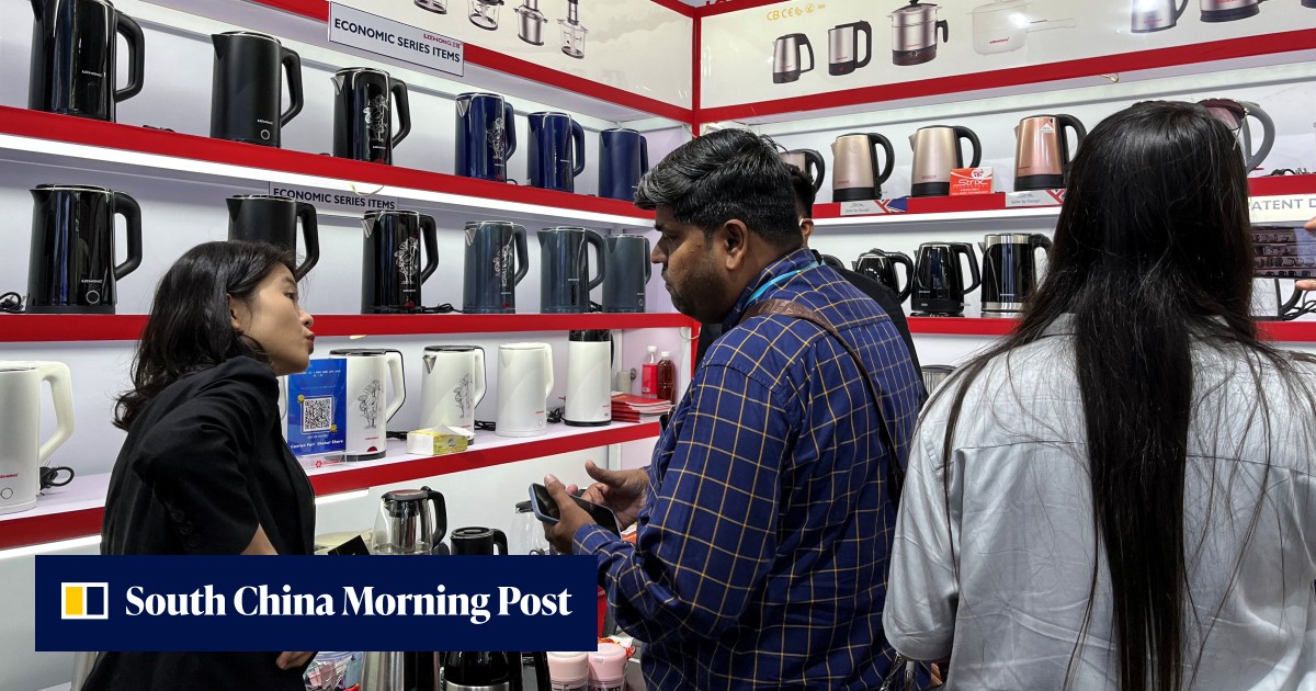 China's Canton Fair sees exporters turn 'more aggressive', with foreign buyers at a premium - Vimarsana News