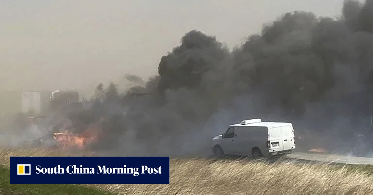 At least 6 people dead in US highway windstorm - Vimarsana News