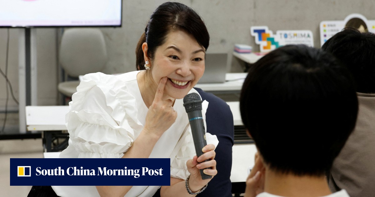 No joke: smile training booms in Japan as face masks slowly come off - Vimarsana News