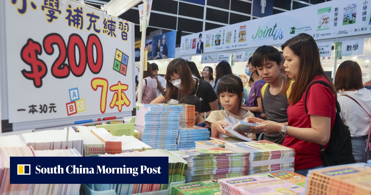 Hong Kong Book Fair records 990,000 visitors this year, marking return to pre-pandemic levels - Vimarsana News