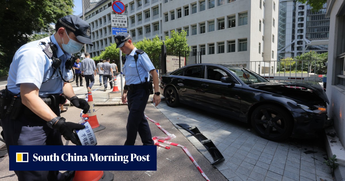 Hong Kong police launch investigation after car slams into security booth at justice department building - Vimarsana News