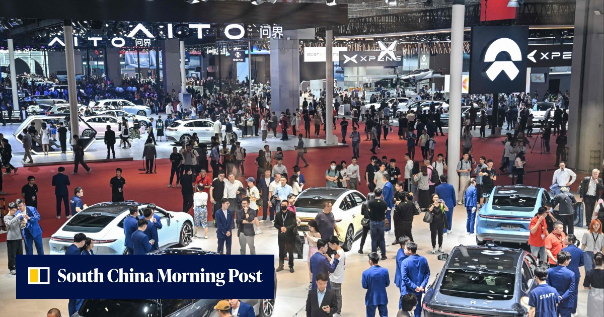 China's EV frenzy drives carmaker stocks' outperformance of Hang Seng Index as red-hot sales show no signs of cooling - Vimarsana News