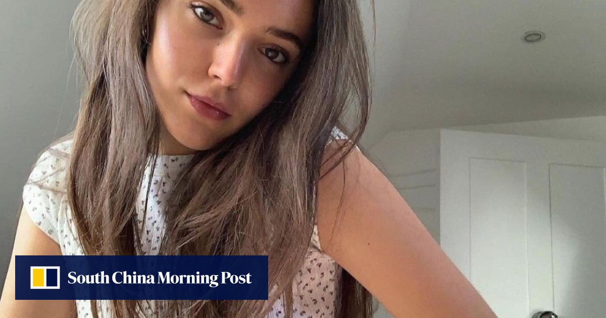 Teenage Fashion Label Brandy Melville To Replace Rolex On What Was The World S Most Expensive Shopping Strip Hong Kong S Russell Street South China Morning Post Teenage Fashion Label Brandy Melville To Replace Rolex On What Was The World S Most Expensive Shopping Strip Hong Kong S Russell Street South China Morning Post