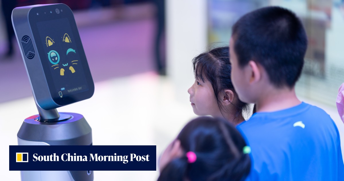 The 'CEO' is a man: how Chinese artificial intelligence perpetuates gender biases - Vimarsana News