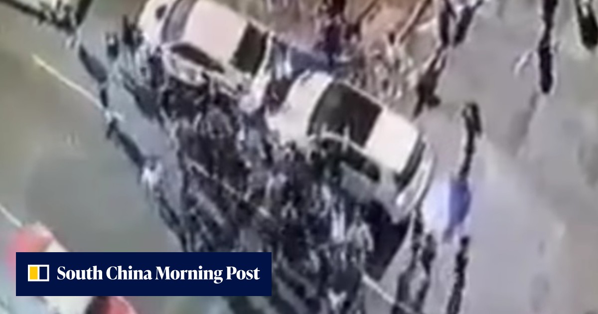 Hong Kong police arrest 15 following brawl between rival triad members - Vimarsana News