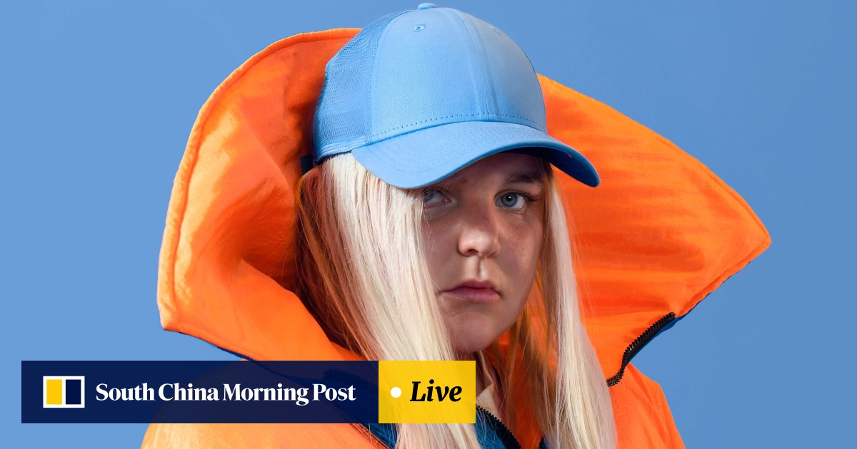 How Dance Monkey S Tones And I Went From Streets To Global Star South China Morning Post Sign up for deezer and listen to dance for me dance for me by dooly live and 56 million more tracks. how dance monkey s tones and i went