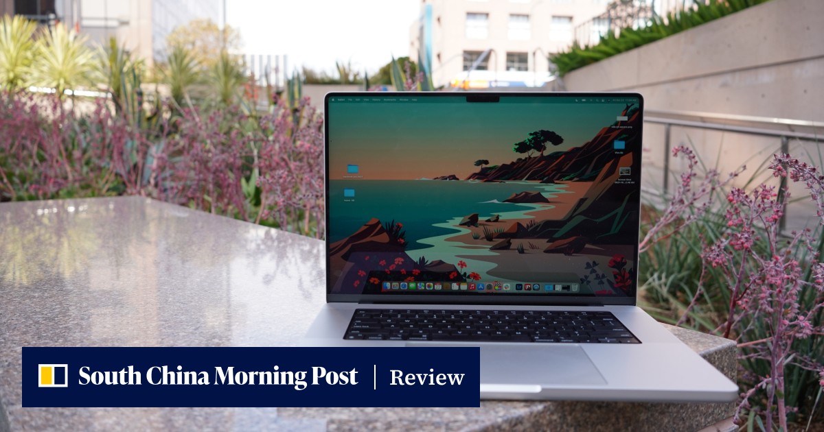 Apple Macbook Pro review: super powerful and efficient with a new chip, superior video editing, and a great screen - Vimarsana News
