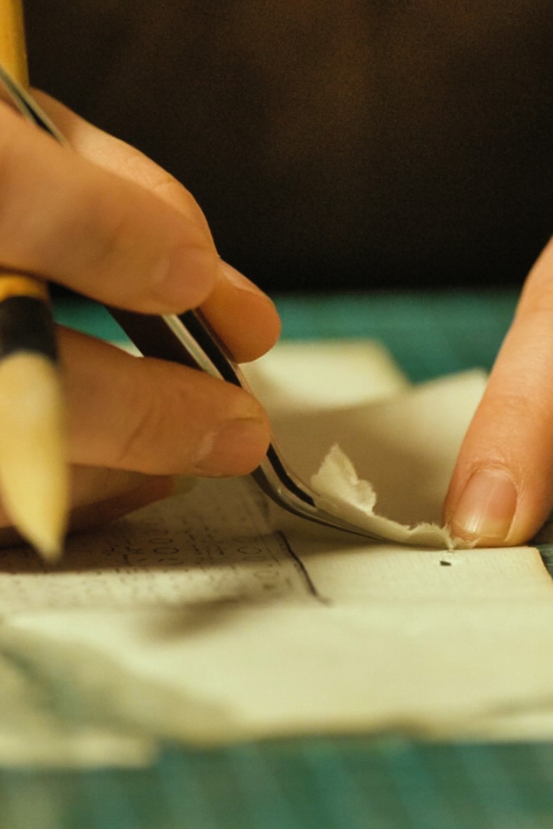 The delicate and dying art of fixing ancient Chinese books by hand