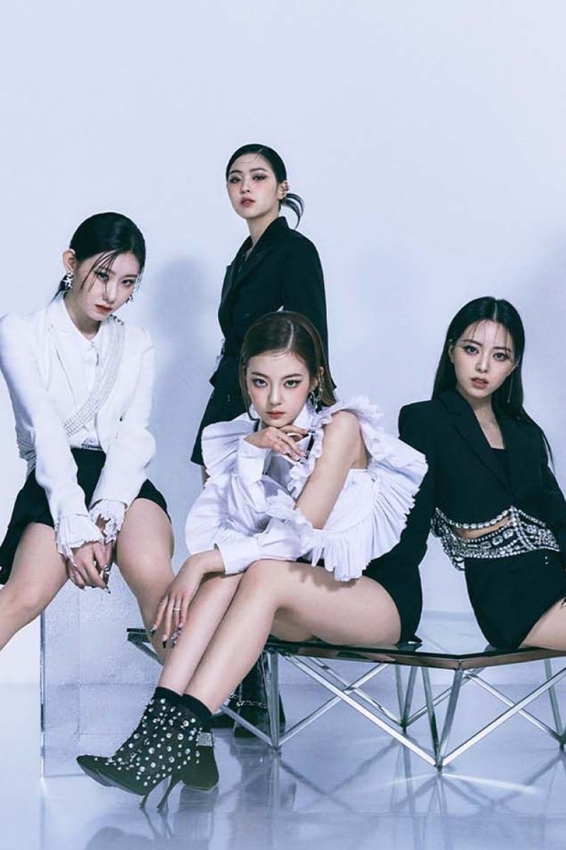 Itzy's mini album 'Checkmate' describes the battle of being true