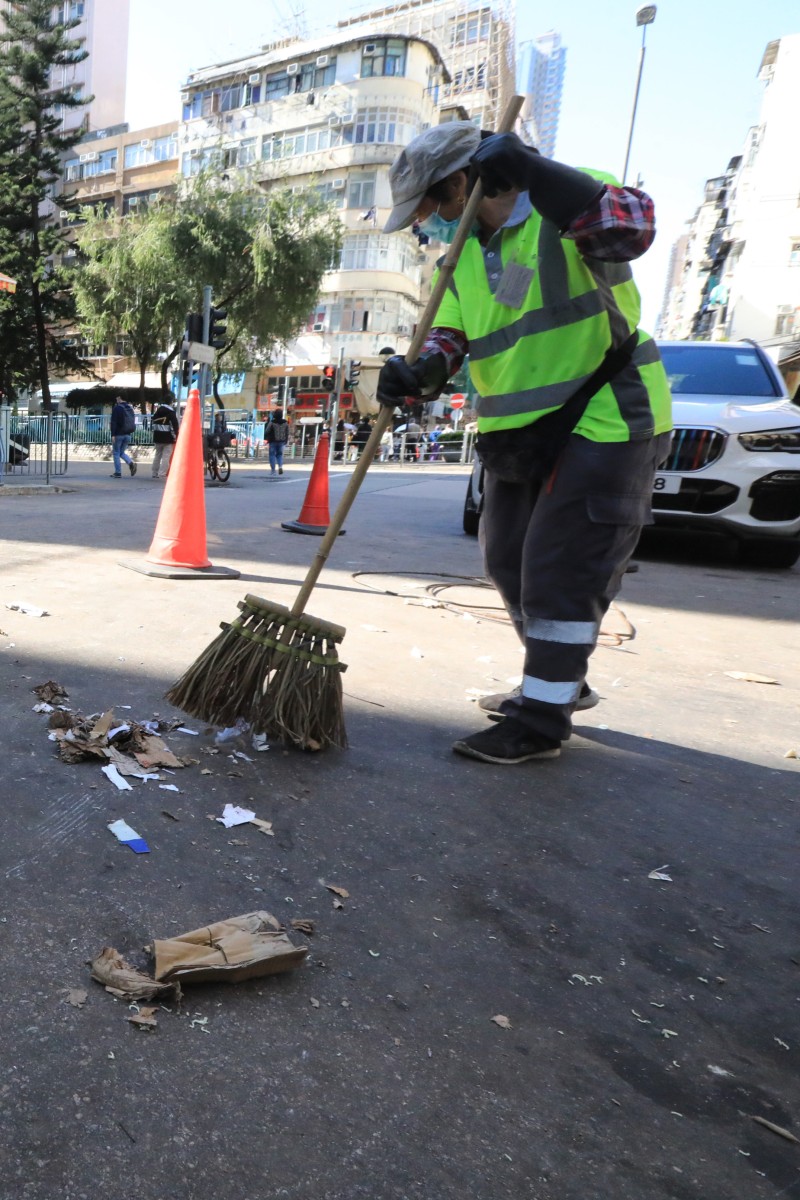 Your Voice Hong Kong must protect street cleaners from the heat; making a more equal, greener