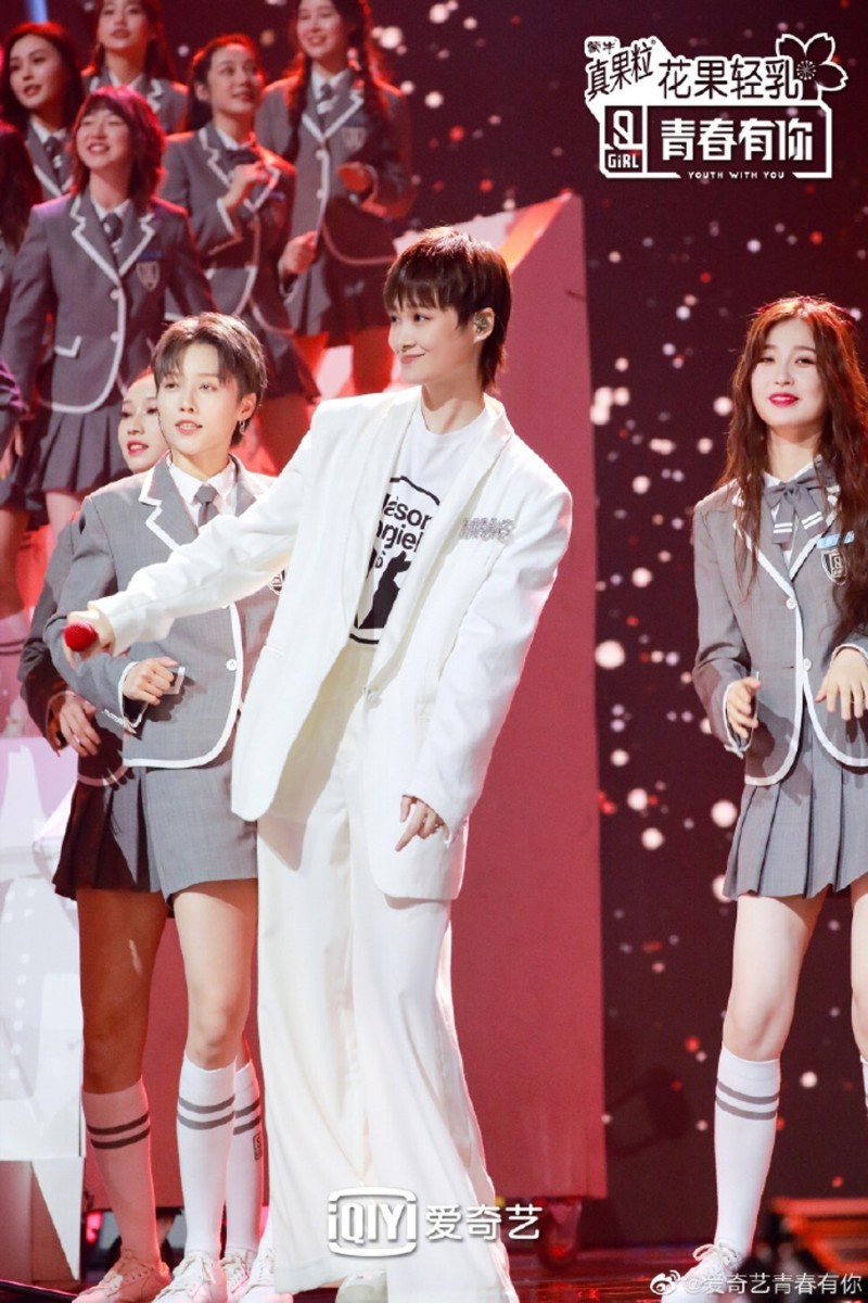 Blacking Up Leashing Men And No Bra Outfits Are Mamamoo K Pop S Most Controversial Girl Group South China Morning Post We are extremely sorry for our insensitive actions and use of blackface in. blacking up leashing men and no bra