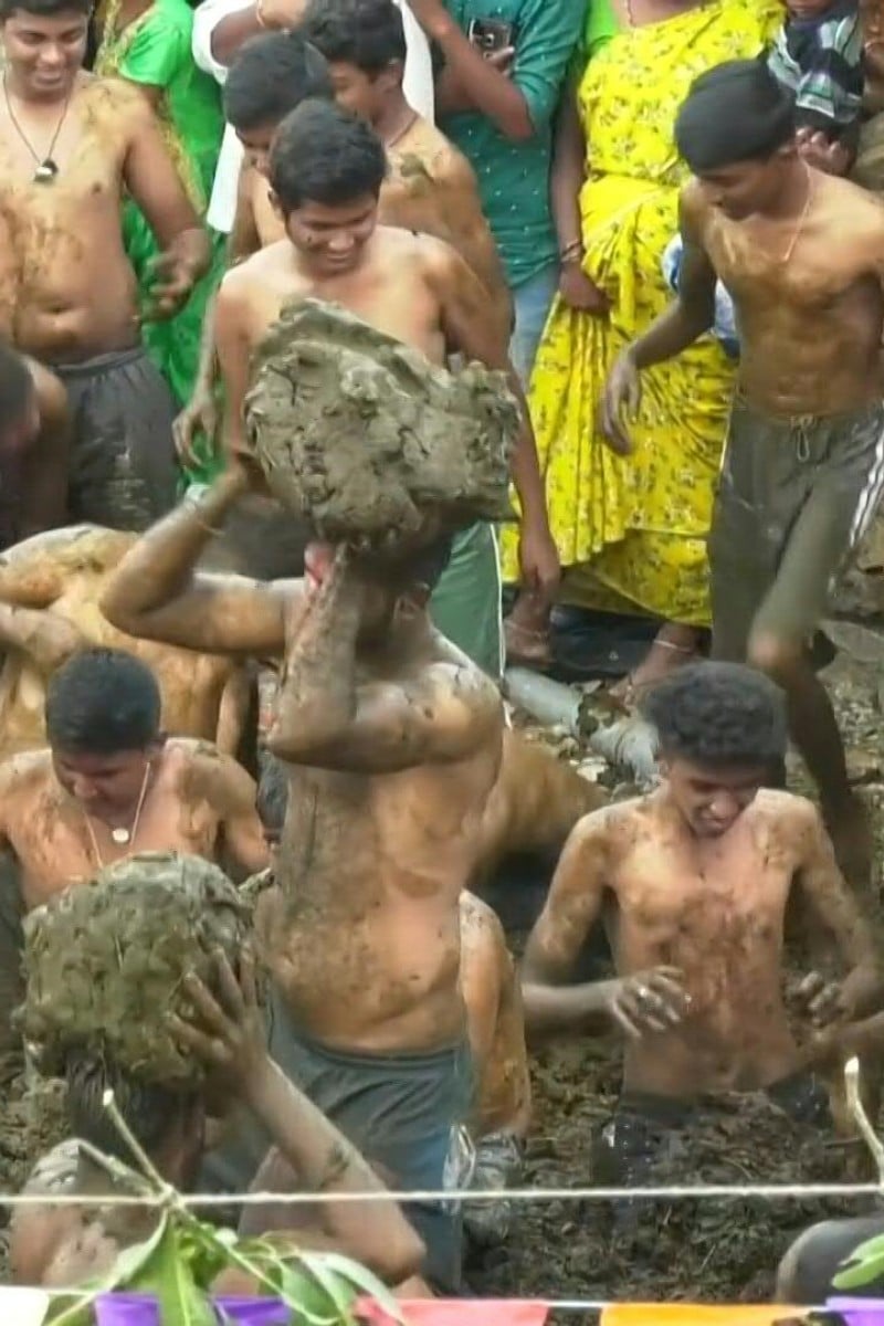 Massive cow dung fight marks end of Diwali festival in Indian village |  South China Morning Post