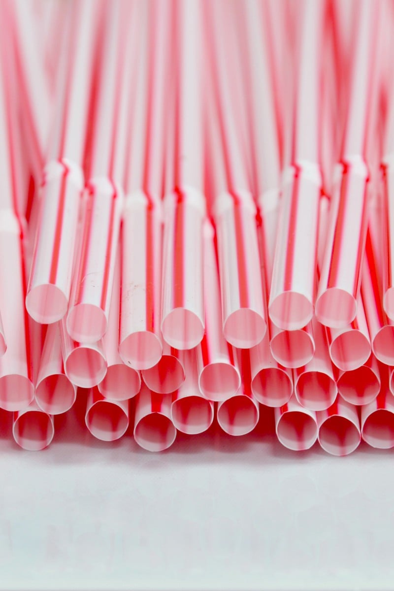 Starbucks to ditch single-use plastic straws by 2020