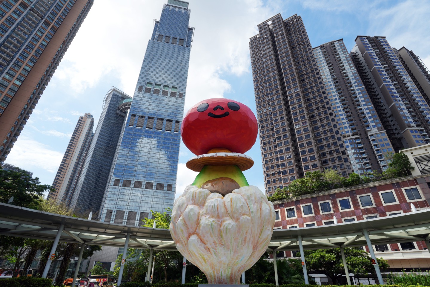 ‘Homeward Bound’ by painter and sculptor Kila Cheung located at Tsuen Wan Town Hall Plaza. Photo: Sam Tsang