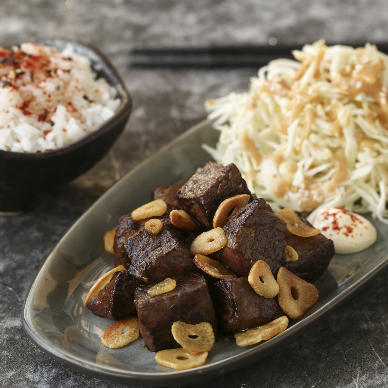 Japanese Beef Cubes With Fried Garlic And Shredded Cabbage Recipe Scmp Cooking