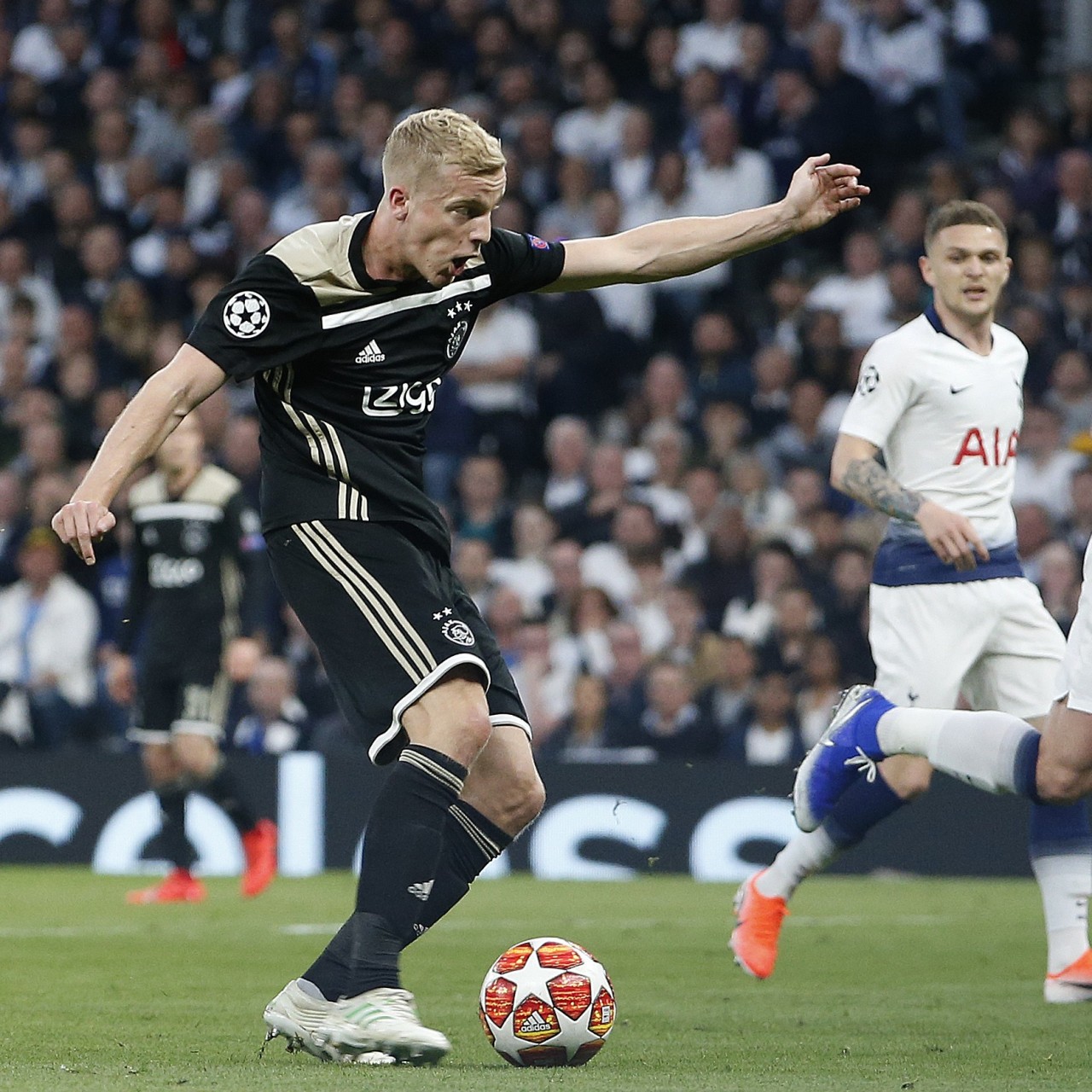 Twitter Reacts To Ajax V Spurs In Champions League Crying Dawson Memes Game Of Thrones And Manchester United South China Morning Post
