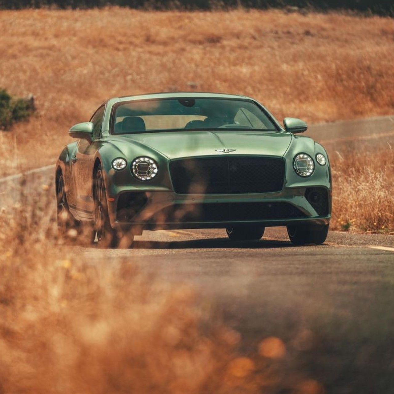 Why A Convertible Is The Perfect Car For Exploring Hong Kong
