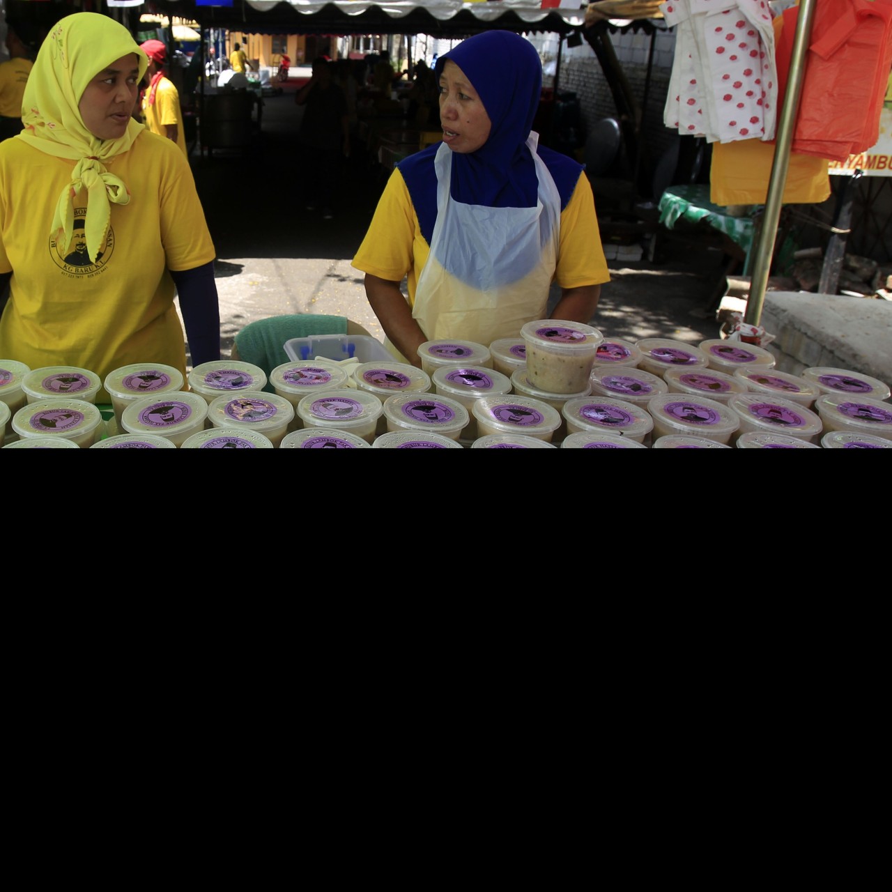 Chitchat - Jiuhu PAS Encourages Moslems To Boycott Kafir ...