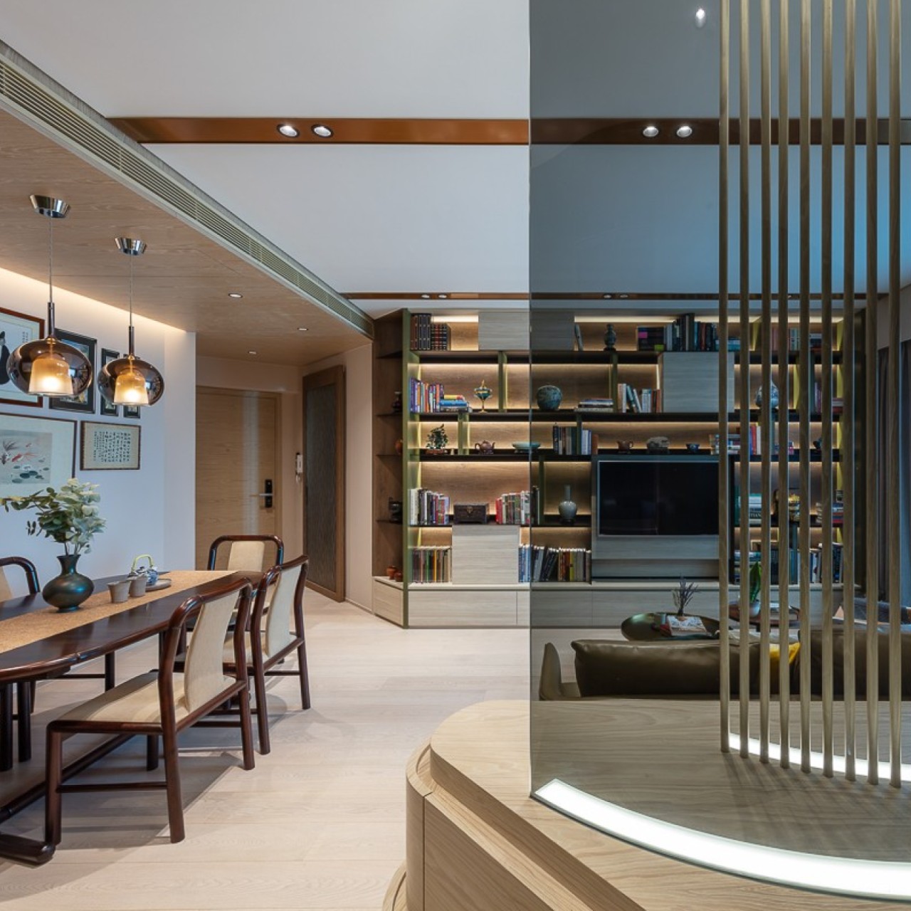 Minimalist Chinese Home With A Covered Courtyard Industrial