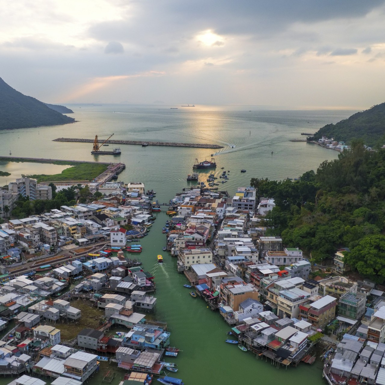 Hong Kong Nightlife Destination With A Village Feel Tai Kok Tsui