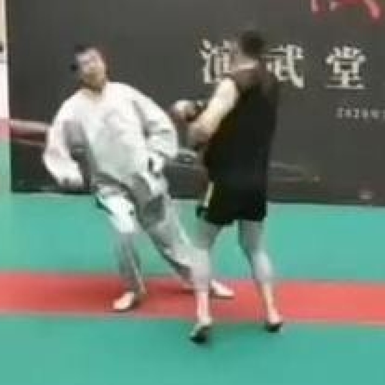 Xu Xiaodong Accepts Challenge To Fight Zheng Zhaoyu After