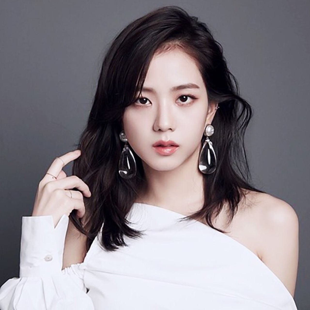 jisoo of blackpink from mystery girl
