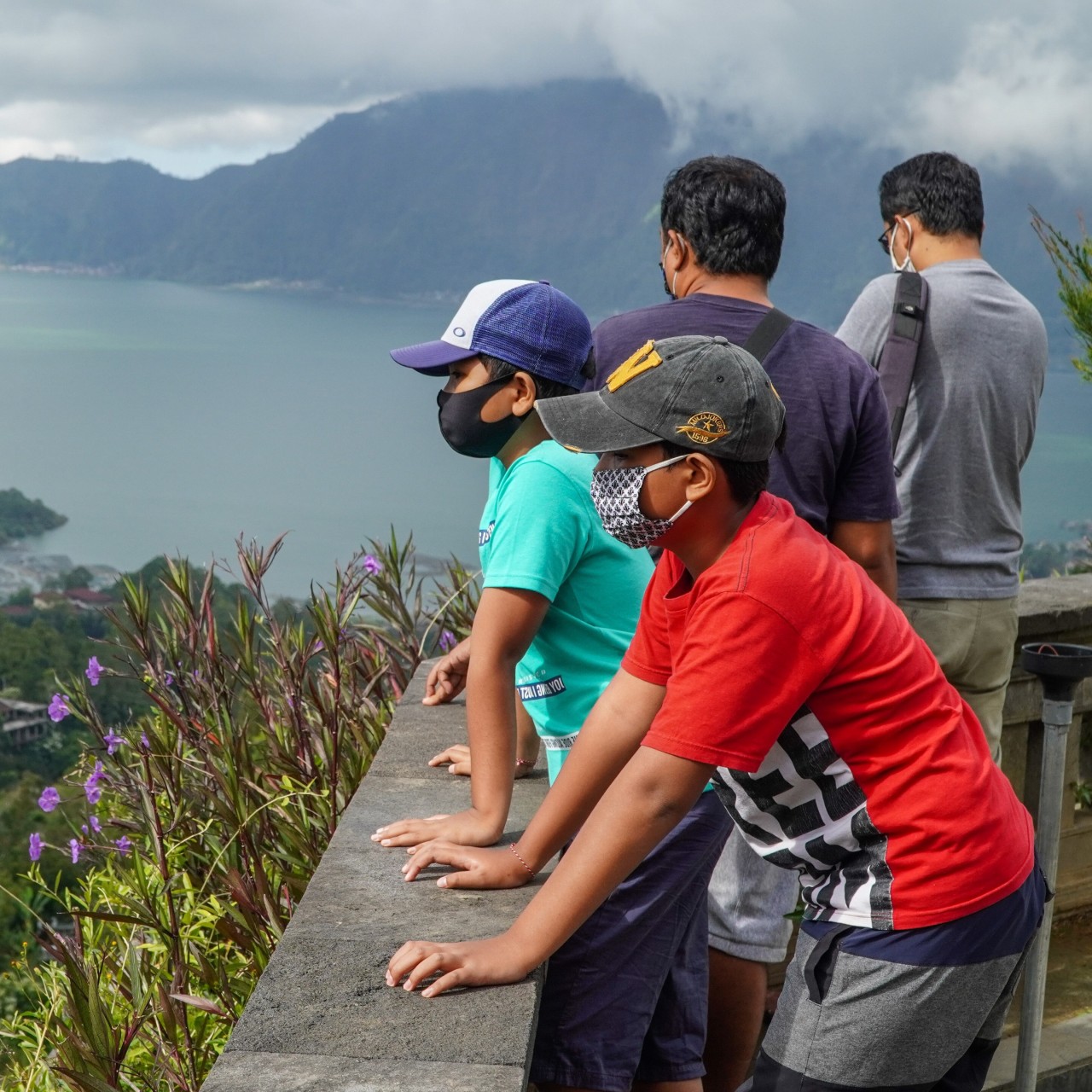 Indonesia S Online P2p Loan Sharks Are Driving People To Suicide