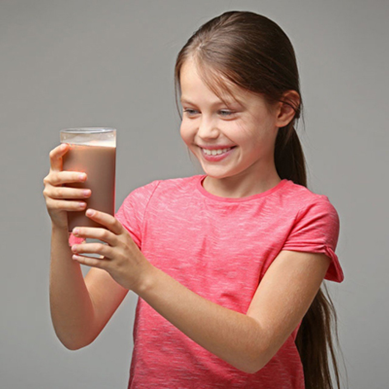 teens drink milk